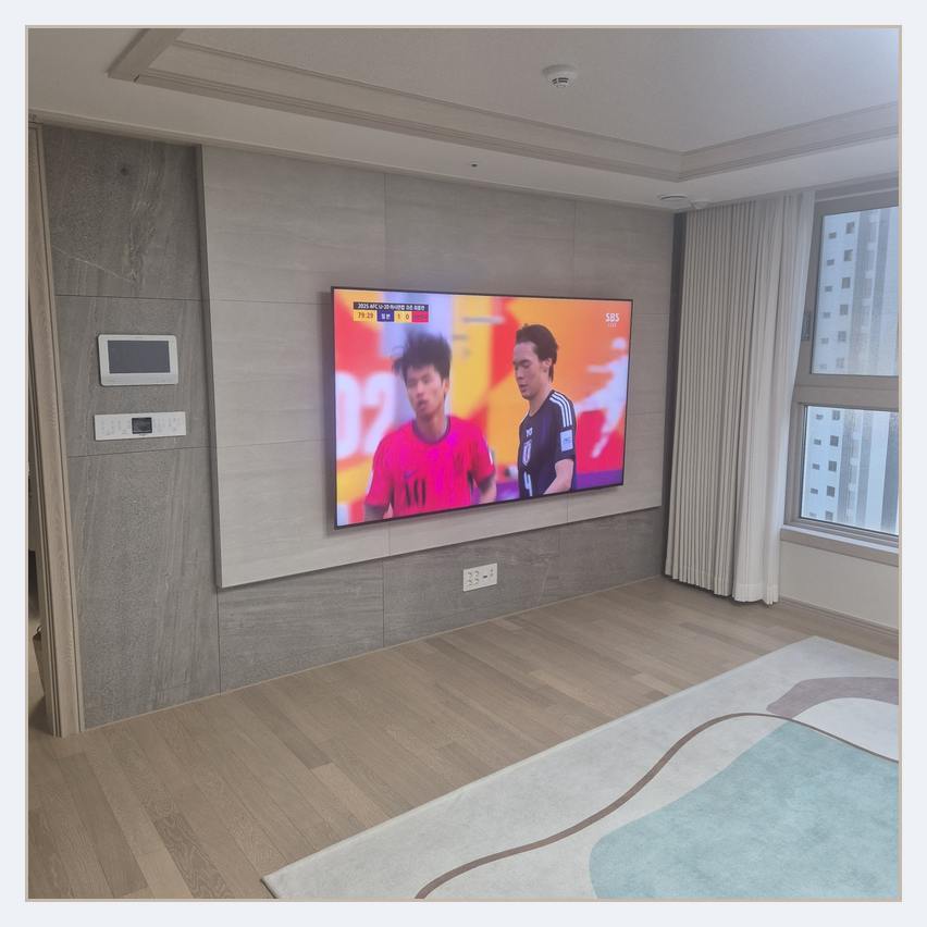 기존 가구와 화면 중심을 비교할 때 사용하는 실제 설치 참고 이미지 — 기존 TV 모델별, 성남·하남 이전 참고